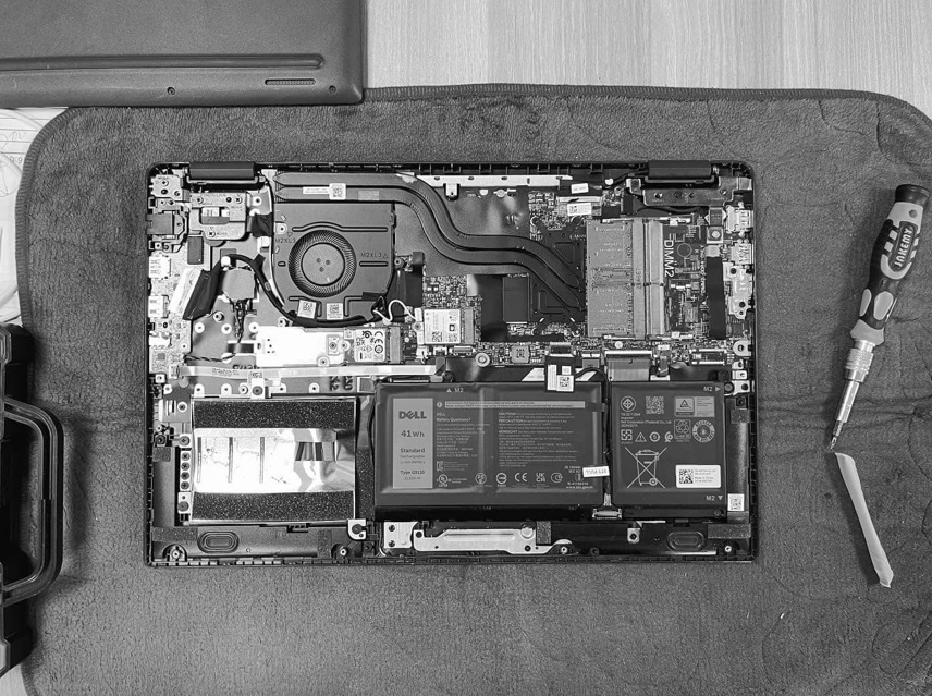 sửa laptop đường chấn hưng