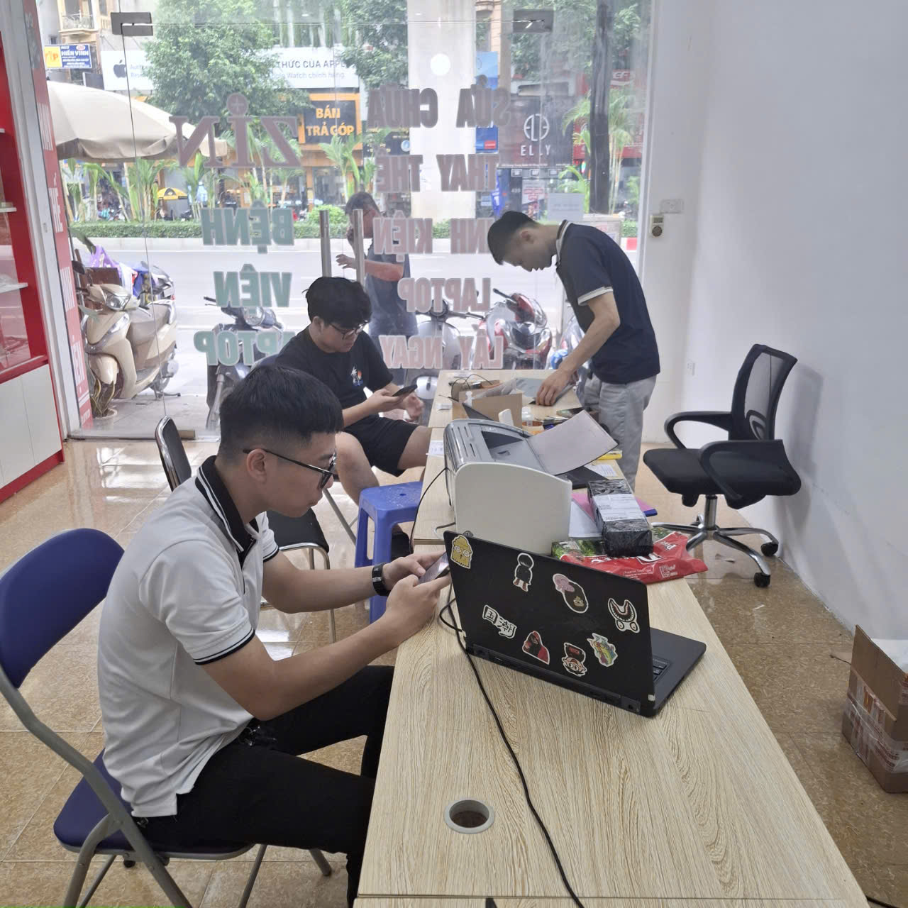 sửa laptop đường bến văn đồn